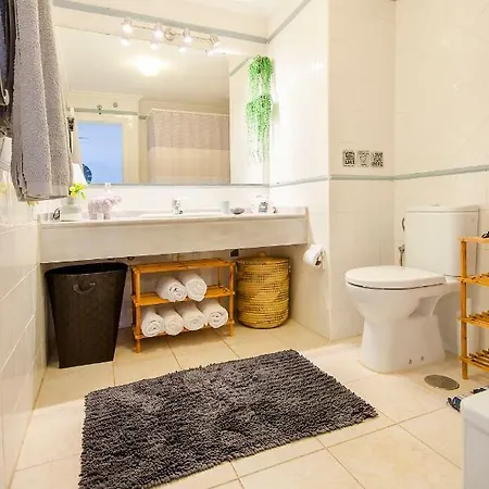 Bahia La Caleta Apartment *